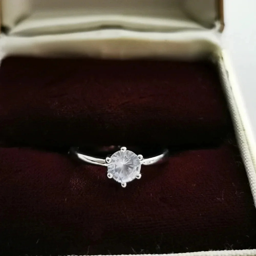925  solitaire ring - Picture 3 of 4